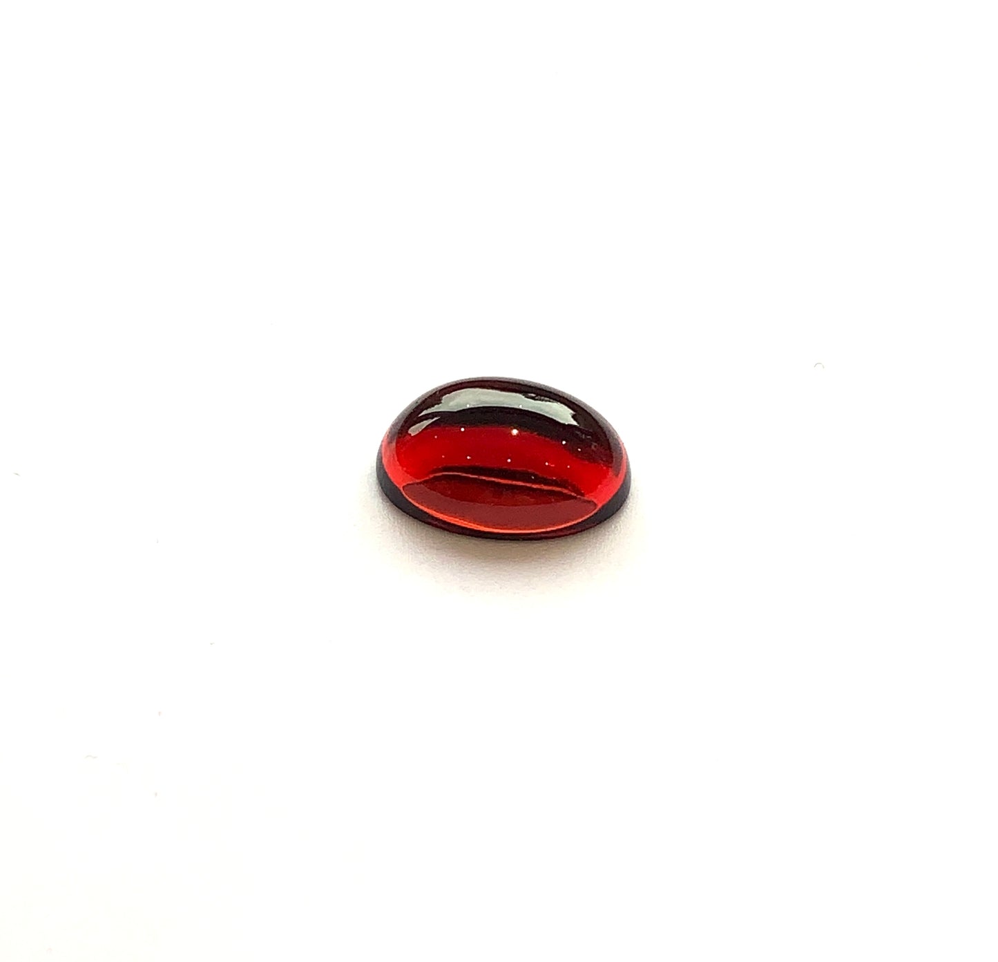 Garnet Cabochon oval HB