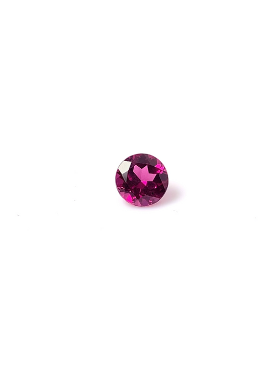 Rhodolite Standard cut round